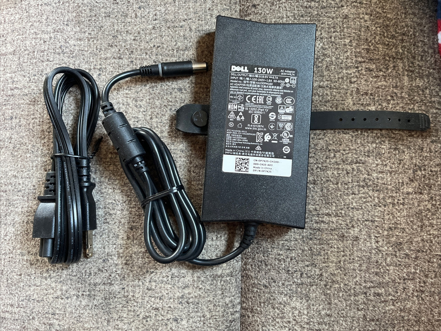 Cargador Dell 130 W – Punta Gruesa (7.4 × 5.0 mm, Barrel)